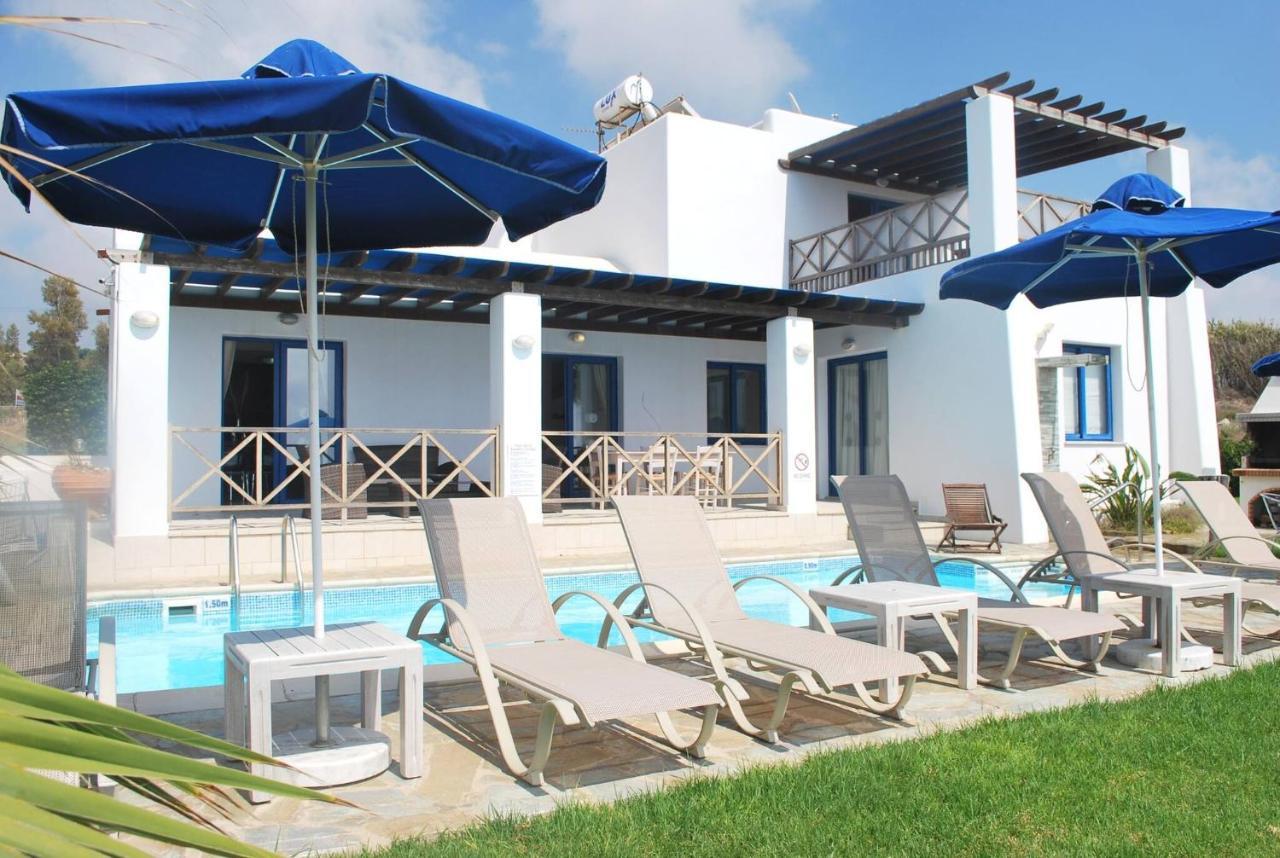 קיסונרגה Sea Front Villa, Heated Private Pool, Amazing Location Paphos 323 מראה חיצוני תמונה