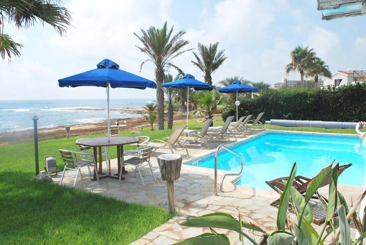 קיסונרגה Sea Front Villa, Heated Private Pool, Amazing Location Paphos 323 מראה חיצוני תמונה